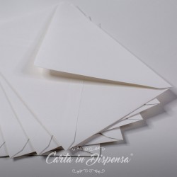 Conf. Buste martellata bianco brillante 12x18