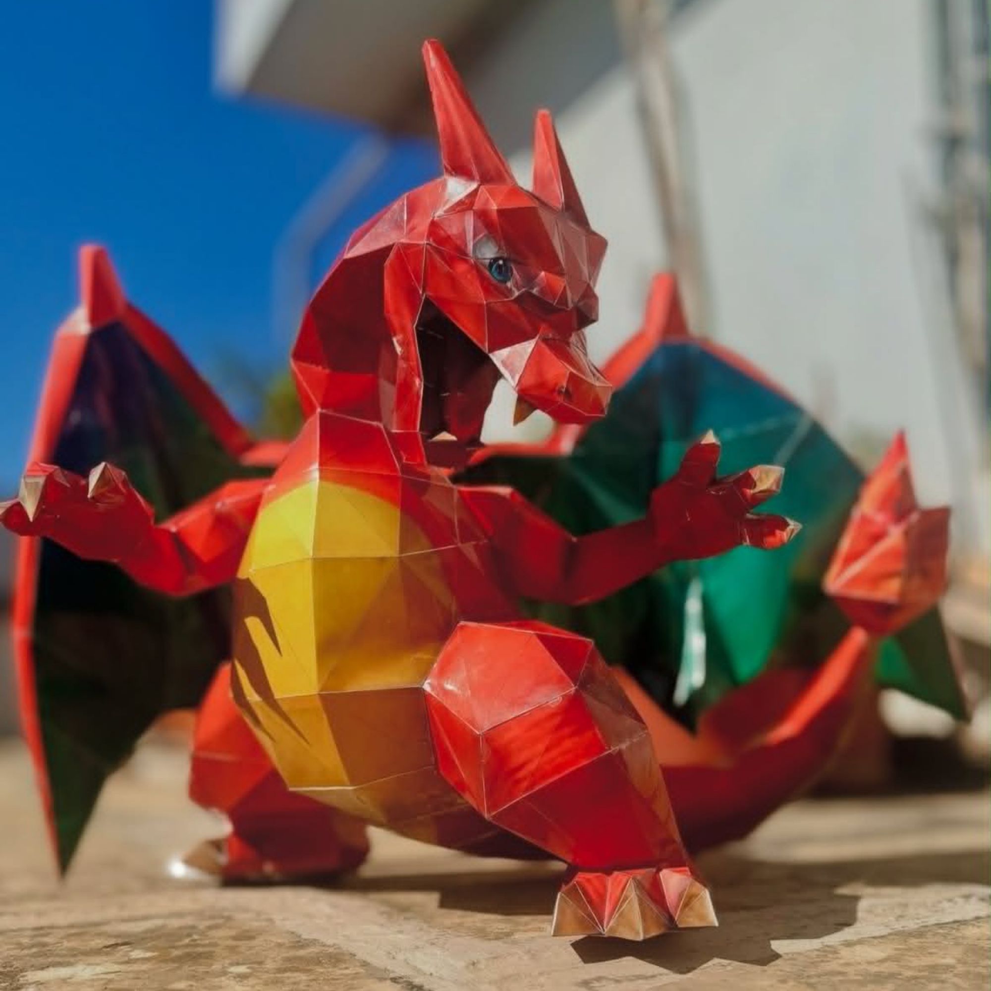 Scultura lowpoly realizzata da Michele Annicchiaro